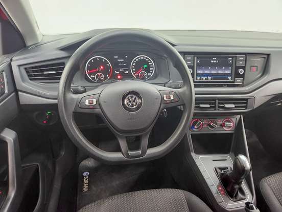 VOLKSWAGEN-VIRTUS-2021