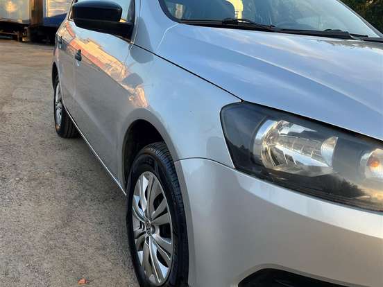 VOLKSWAGEN-GOL-1.6 MI TRENDLINE 8V FLEX 4P MANUAL VOLKSWAGEN-GOL-2015