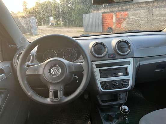 VOLKSWAGEN-GOL-1.6 MI TRENDLINE 8V FLEX 4P MANUAL VOLKSWAGEN-GOL-2015
