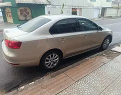 VOLKSWAGEN JETTA 2.0 COMFORTLINE FLEX 4P TIPTRONIC VOLKSWAGEN JETTA 2.0 COMFORTLINE FLEX 4P TIPTRONIC