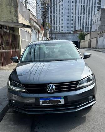 VOLKSWAGEN JETTA 2.0 TSI HIGHLINE 211CV GASOLINA 4P TIPTRONIC