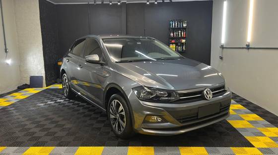 VOLKSWAGEN POLO 1.0 200 TSI COMFORTLINE AUTOMÁTICO