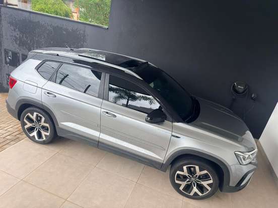 VOLKSWAGEN-TAOS-1.4 250 TSI TOTAL FLEX HIGHLINE AUTOMÁTICO VOLKSWAGEN-TAOS-2024