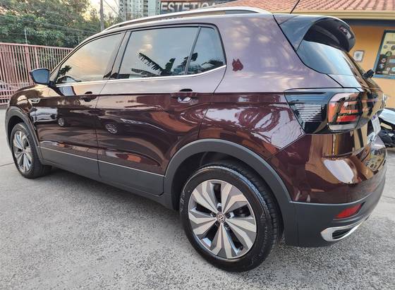 VOLKSWAGEN T-CROSS 1.4 250 TSI TOTAL FLEX HIGHLINE AUTOMÁTICO