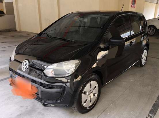 VOLKSWAGEN-UP-2015