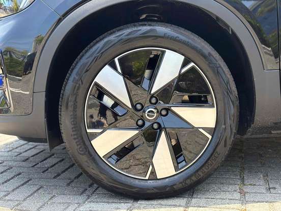 VOLVO-EX40-P6 RECHARGE ELECTRIC PLUS VOLVO-EX40-2025