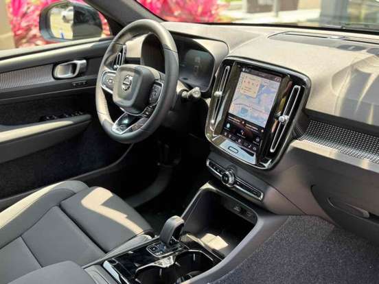 VOLVO-EX40-P6 RECHARGE ELECTRIC PLUS VOLVO-EX40-2025