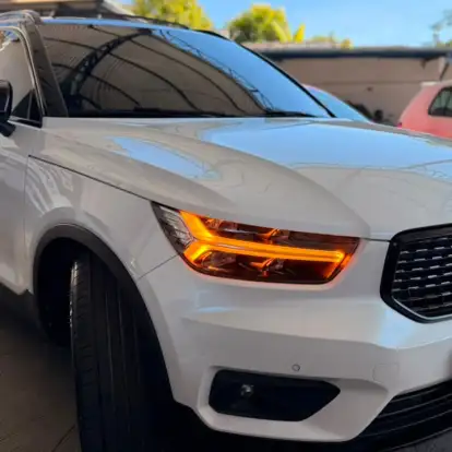 VOLVO-XC40-2.0 T5 GASOLINA R-DESIGN AWD GEARTRONIC VOLVO-XC40-2018