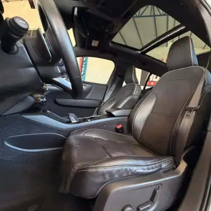VOLVO-XC40-2.0 T5 GASOLINA R-DESIGN AWD GEARTRONIC VOLVO-XC40-2018