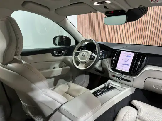 VOLVO-XC60-2.0 T8 HYBRID INSCRIPTION AWD GEARTRONIC VOLVO-XC60-2021