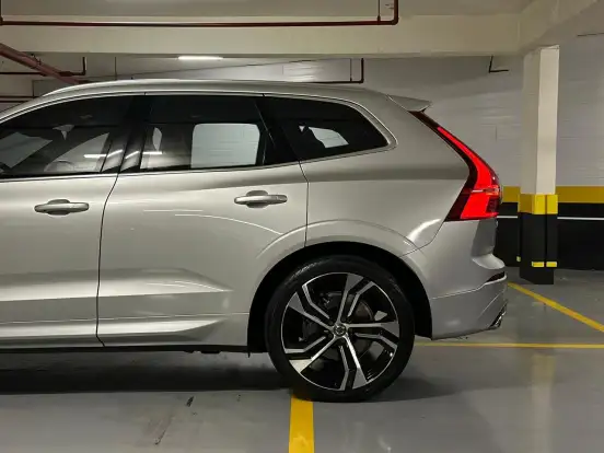 VOLVO-XC60-2018