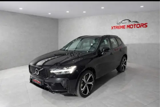 VOLVO XC60 2.0 T8 RECHARGE ULTIMATE DARK AWD GEARTRONIC