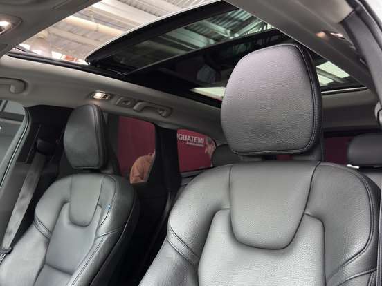 VOLVO-XC60-2.0 D5 DIESEL MOMENTUM AWD GEARTRONIC VOLVO-XC60-2019