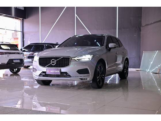 VOLVO XC60 2.0 T5 GASOLINA MOMENTUM AWD GEARTRONIC