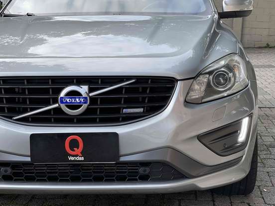 VOLVO-XC60-2.0 T5 R DESIGN TURBO GASOLINA 4P AUTOMÁTICO VOLVO-XC60-2015