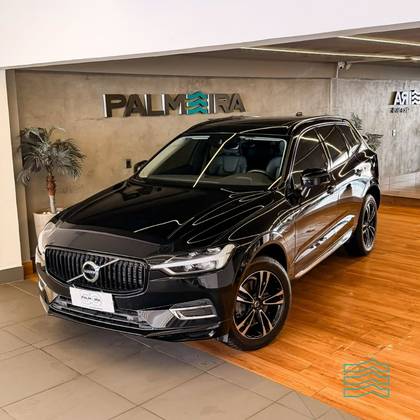 VOLVO XC60 2.0 T8 HYBRID MOMENTUM AWD GEARTRONIC