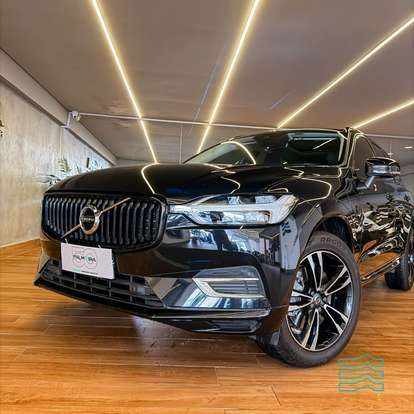 VOLVO-XC60-2020