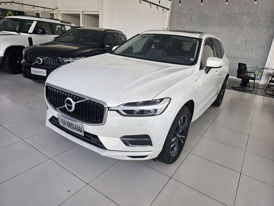 VOLVO-XC60-2019