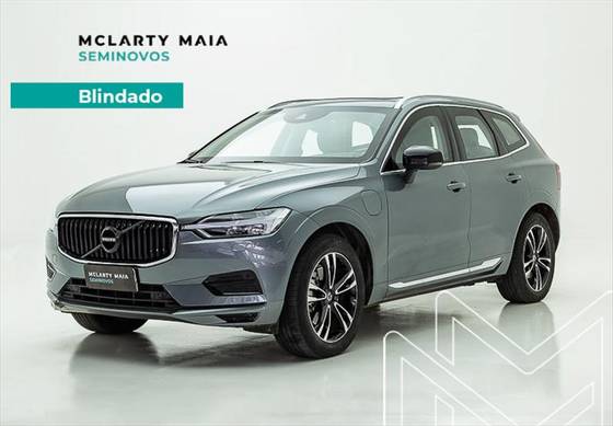 VOLVO XC60 2.0 T8 HYBRID MOMENTUM AWD GEARTRONIC