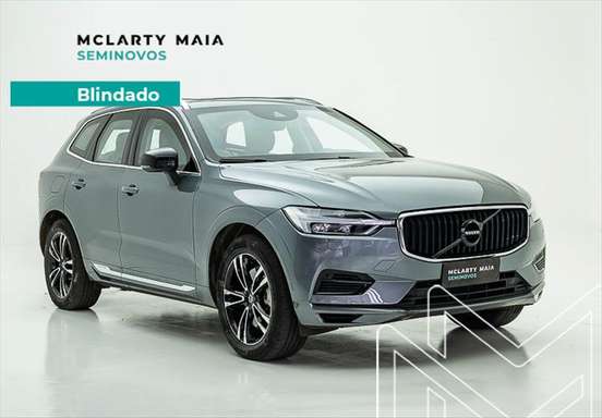 VOLVO-XC60-2020
