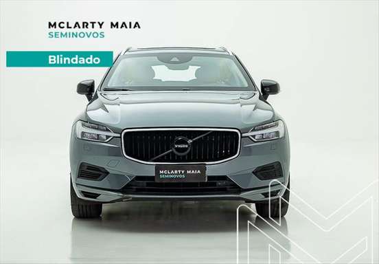 VOLVO-XC60-2020