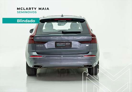 VOLVO-XC60-2020
