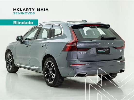 VOLVO-XC60-2.0 T8 HYBRID MOMENTUM AWD GEARTRONIC VOLVO-XC60-2020