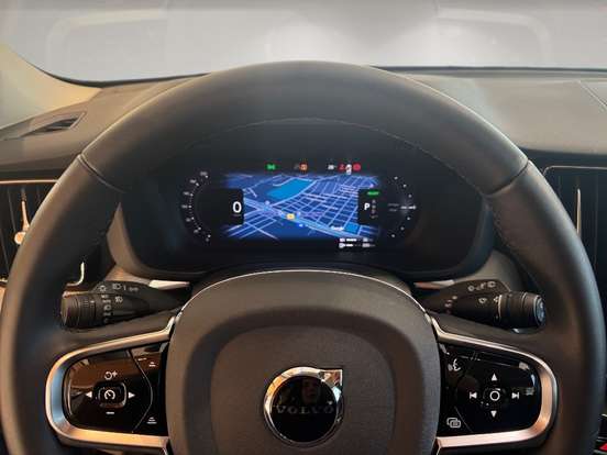 VOLVO-XC60-2.0 T8 PHEV PLUS AWD GEARTRONIC VOLVO-XC60-2025