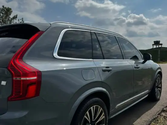 VOLVO-XC90-2.0 T8 HYBRID MOMENTUM AWD GEARTRONIC VOLVO-XC90-2021