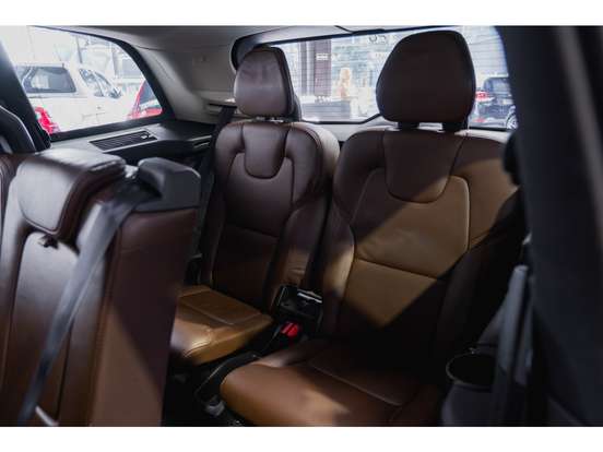 VOLVO-XC90-2.0 T6 GASOLINA MOMENTUM AWD GEARTRONIC VOLVO-XC90-2018