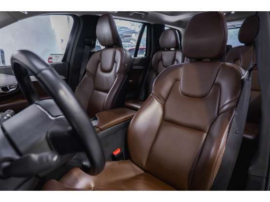 VOLVO-XC90-2.0 T6 GASOLINA MOMENTUM AWD GEARTRONIC VOLVO-XC90-2018