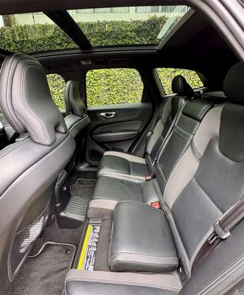 VOLVO-XC60-2.0 T8 HYBRID R-DESIGN AWD GEARTRONIC VOLVO-XC60-2019