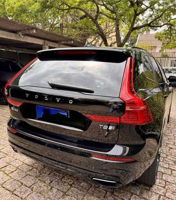 VOLVO-XC60-2019