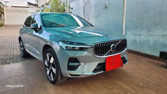 VOLVO XC60 2.0 T8 RECHARGE ULTIMATE AWD GEARTRONIC