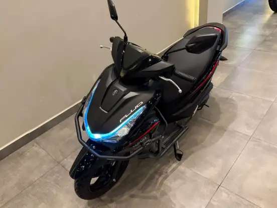 YAMAHA-FLUO 125 HYBRID CONNECTED ABS YAMAHA-FLUO 125 HYBRID CONNECTED ABS-2025