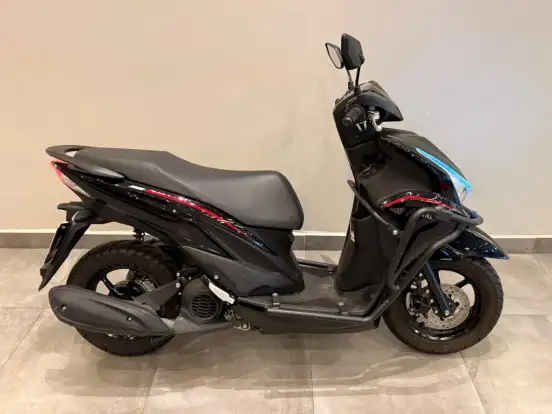 YAMAHA-FLUO 125 HYBRID CONNECTED ABS-2026