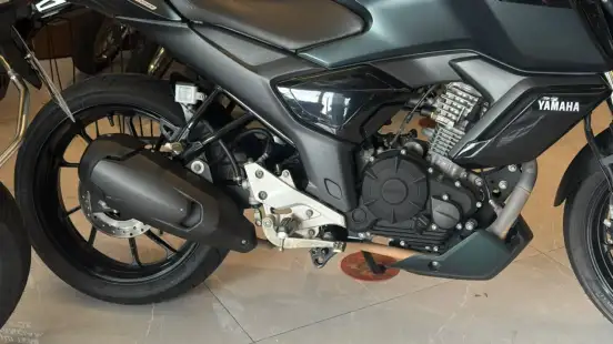 YAMAHA-FZ15 FAZER CONNECTED ABS YAMAHA-FZ15 FAZER CONNECTED ABS-2025