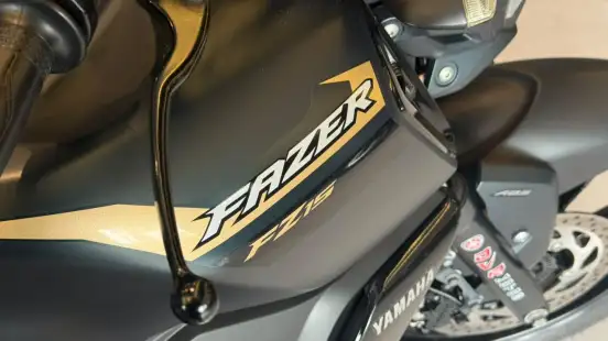 YAMAHA-FZ15 FAZER CONNECTED ABS YAMAHA-FZ15 FAZER CONNECTED ABS-2025