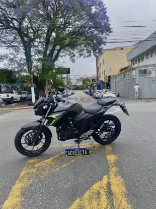 YAMAHA-FZ25 FAZER ABS-2024