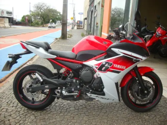 YAMAHA XJ6 F 