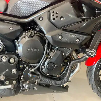 YAMAHA-XJ6 N YAMAHA-XJ6 N-2012