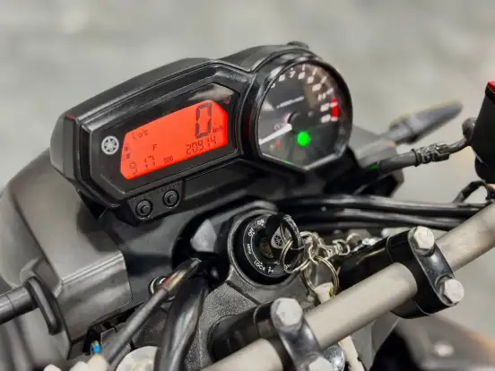 YAMAHA-XJ6 N YAMAHA-XJ6 N-2015