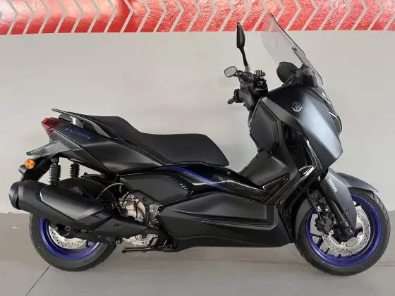 YAMAHA XMAX 300 CONNECTED ABS 