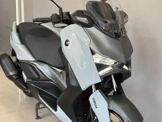 YAMAHA-XMAX 300 CONNECTED ABS YAMAHA-XMAX 300 CONNECTED ABS-2026