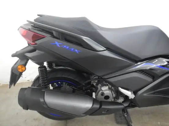 YAMAHA-XMAX 300 CONNECTED ABS YAMAHA-XMAX 300 CONNECTED ABS-2026