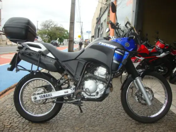 YAMAHA XTZ 250 TÉNÉRÉ 