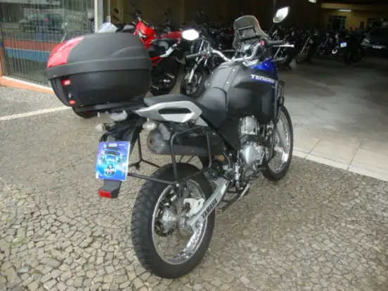 YAMAHA-XTZ 250 TÉNÉRÉ YAMAHA-XTZ 250 TÉNÉRÉ-2018