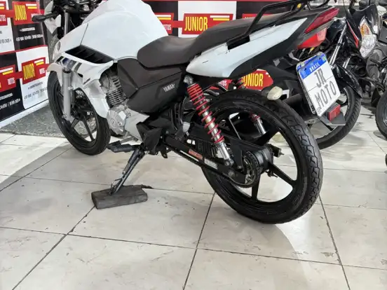 YAMAHA-YS 150 FAZER SED YAMAHA-YS 150 FAZER SED-2014