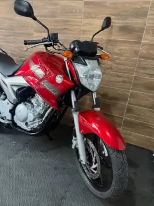 YAMAHA-YS 250 FAZER-2011