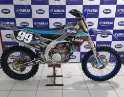 YAMAHA YZ 250F YAMAHA YZ 250F